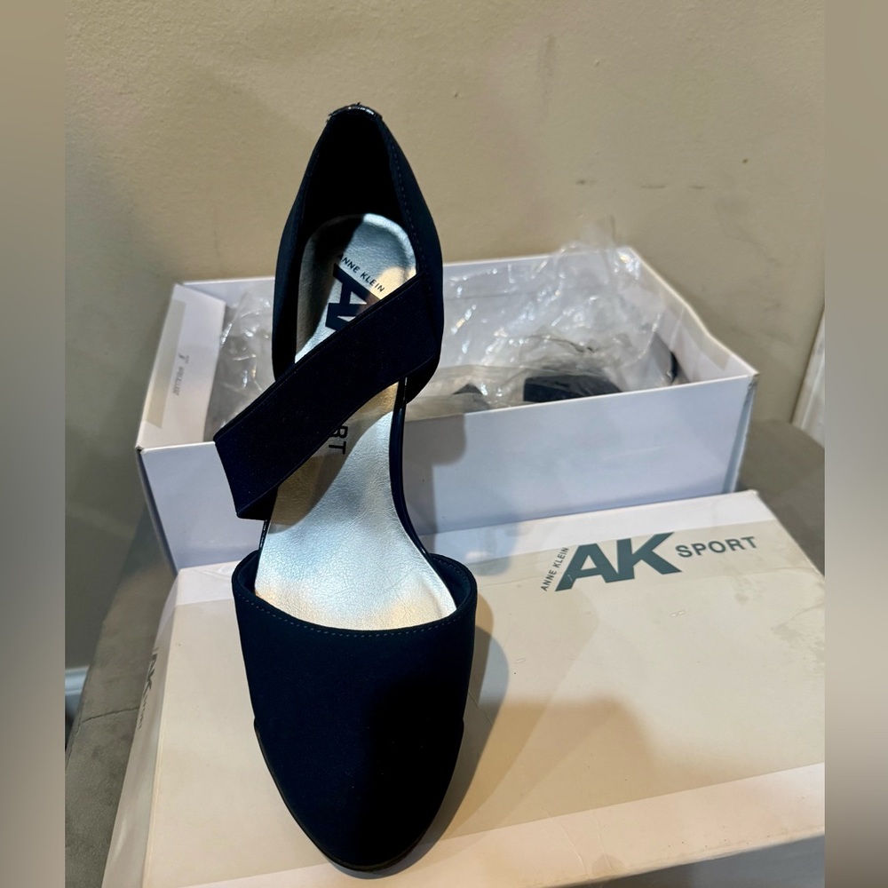 Anne Klein Navy Wedge Shoes - Picture 4 of 5